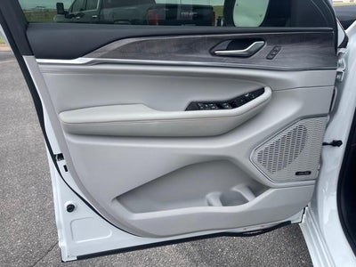 2023 Jeep Grand Cherokee Overland