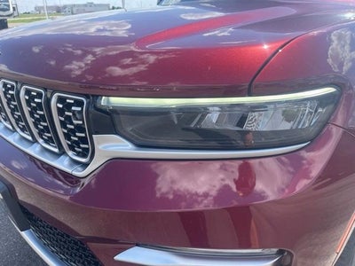 2022 Jeep Grand Cherokee Summit