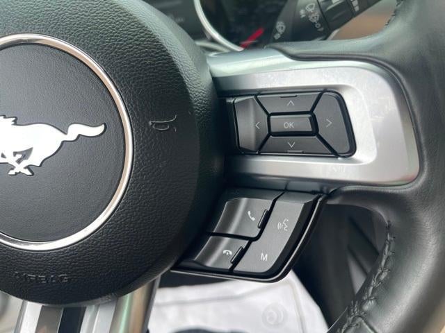 2022 Ford Mustang EcoBoost