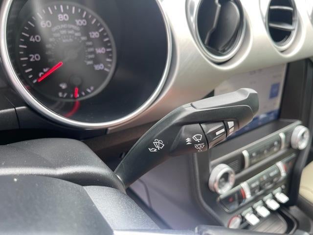 2022 Ford Mustang EcoBoost