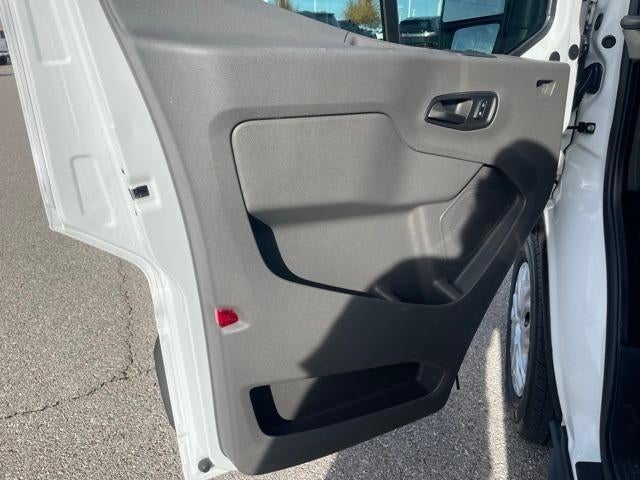 2022 Ford Transit Passenger Wagon XL