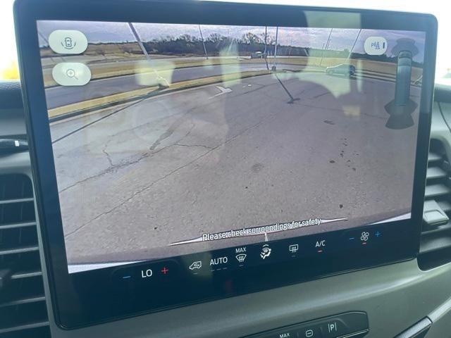 2022 Ford Transit Passenger Wagon XL