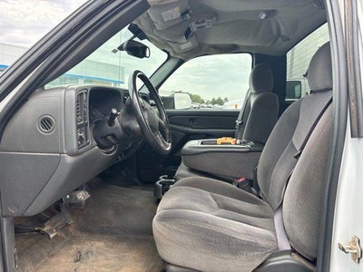 2004 GMC Sierra 3500 HD SLE