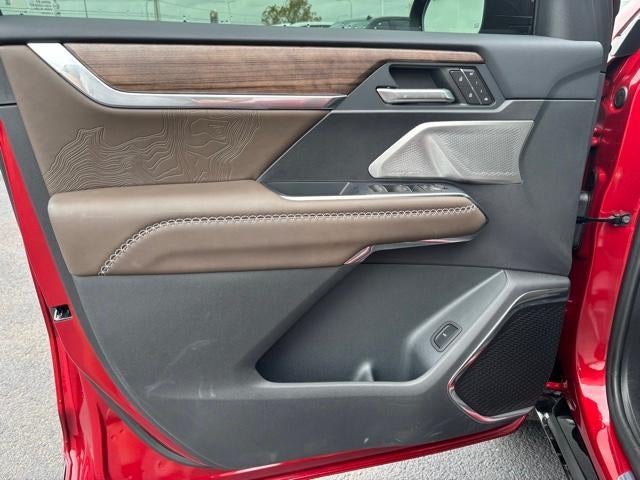 2027 GMC Acadia Denali Ultimate