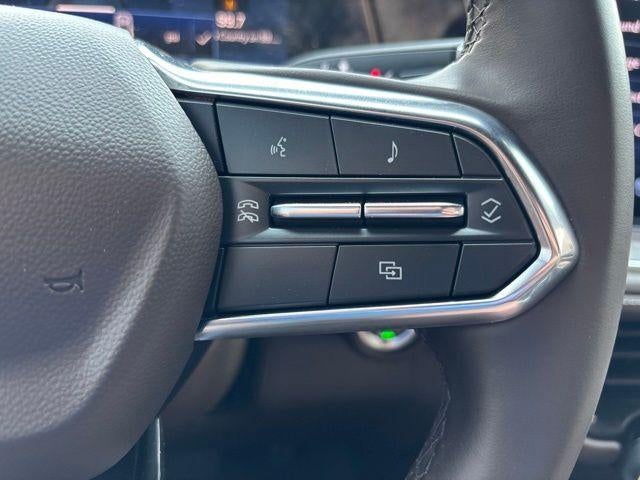 2025 Chevrolet Suburban LT