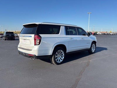 2023 Chevrolet Suburban Premier