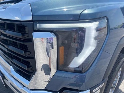 2025 GMC Sierra 3500 HD Pro