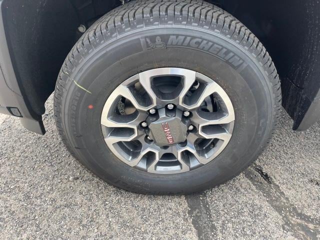 2025 GMC Sierra 2500 HD SLE