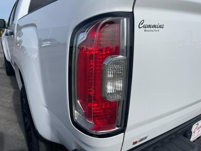 2022 GMC Canyon Elevation Standard