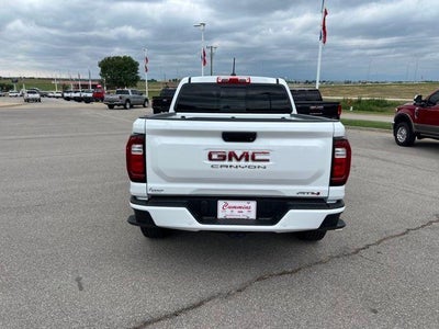 2024 GMC Canyon AT4