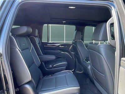 2023 Cadillac Escalade ESV Premium Luxury