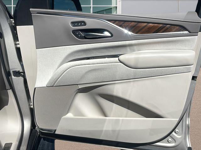 2024 Cadillac Escalade ESV Premium Luxury Platinum