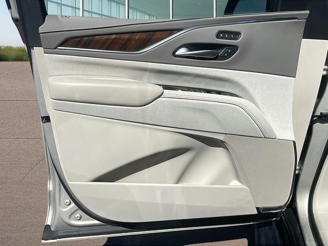 2024 Cadillac Escalade ESV Premium Luxury Platinum
