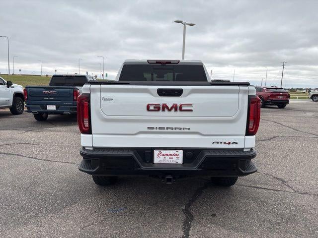 2023 GMC Sierra 1500 AT4X