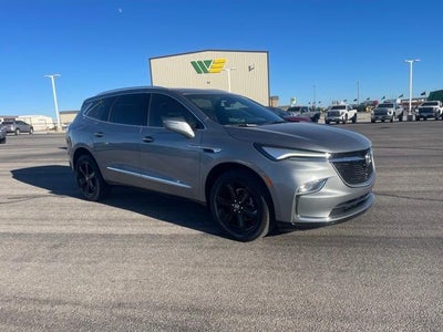 2024 Buick Enclave Essence