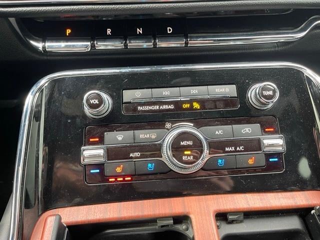 2024 Lincoln Navigator Premiere