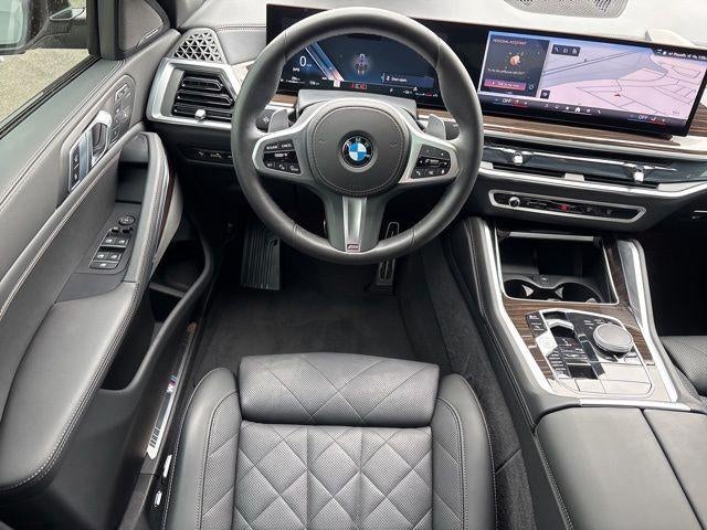 2025 BMW X6 xDrive40i